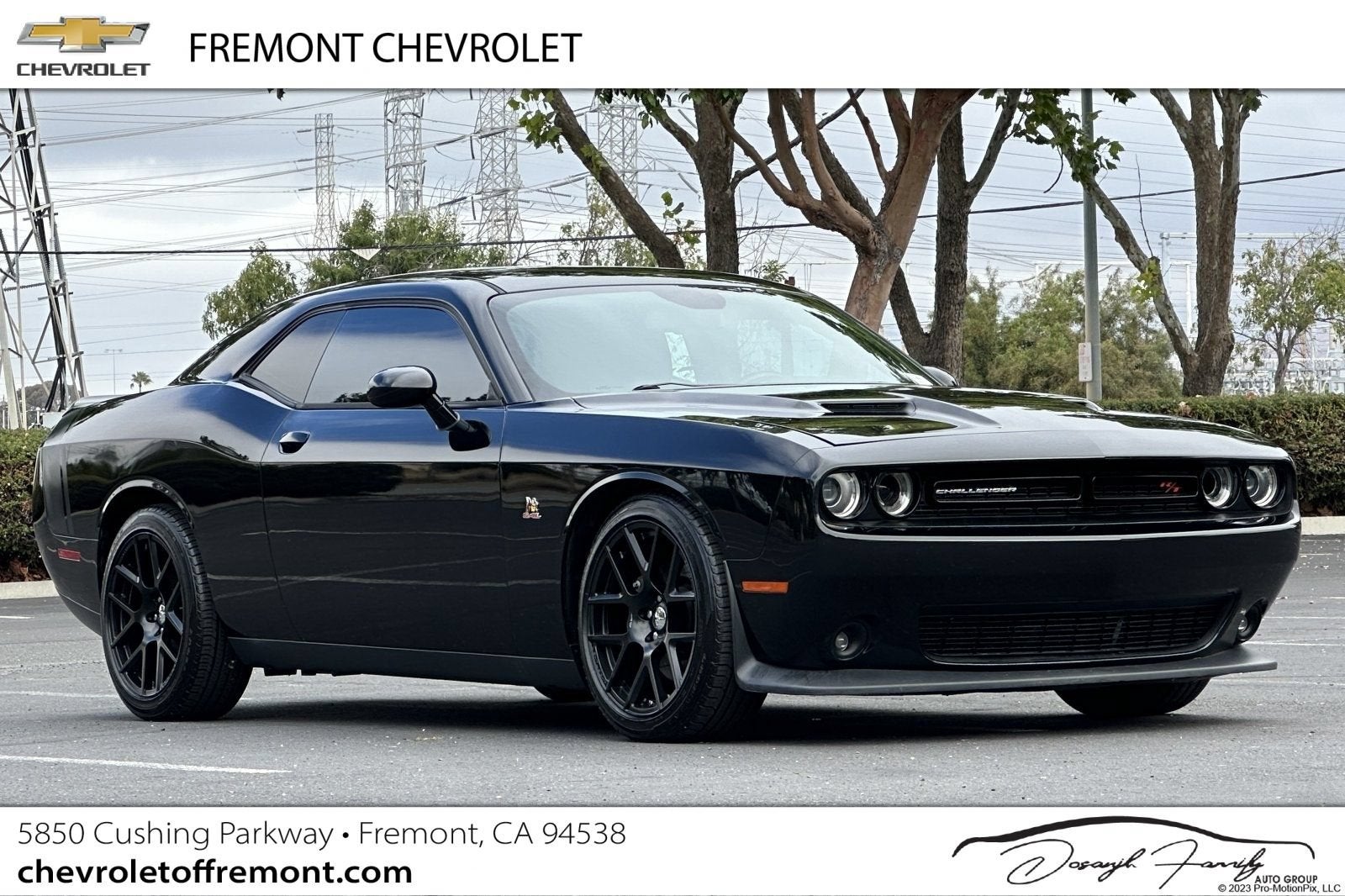 2015 Dodge Challenger R/T Scat Pack in Black — front three-quarter view