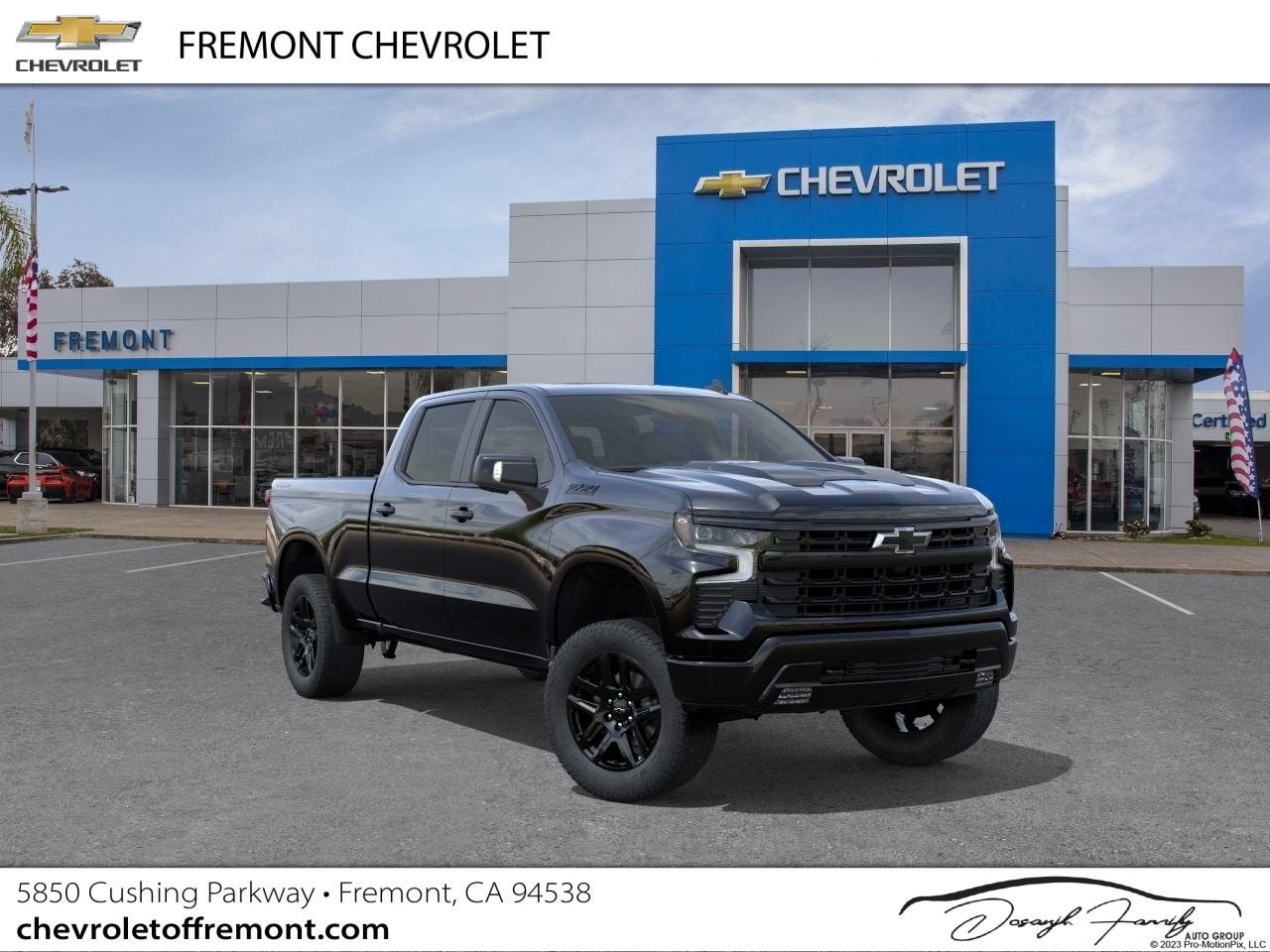 2026 Chevrolet Silverado 1500 LT Trail Boss in Black — front three-quarter view