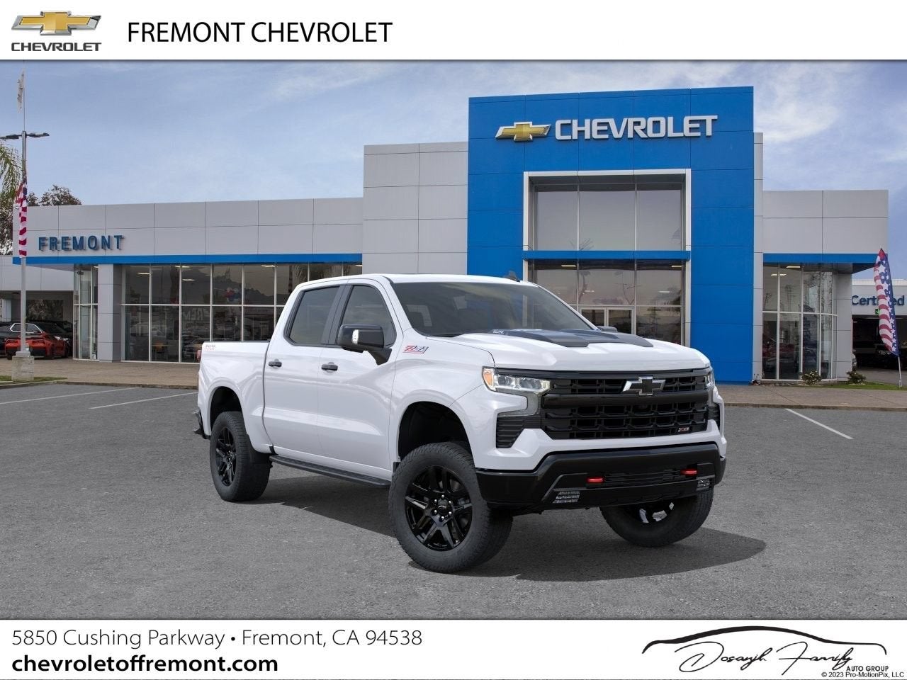 2026 Chevrolet Silverado 1500 LT Trail Boss in Summit White — front three-quarter view