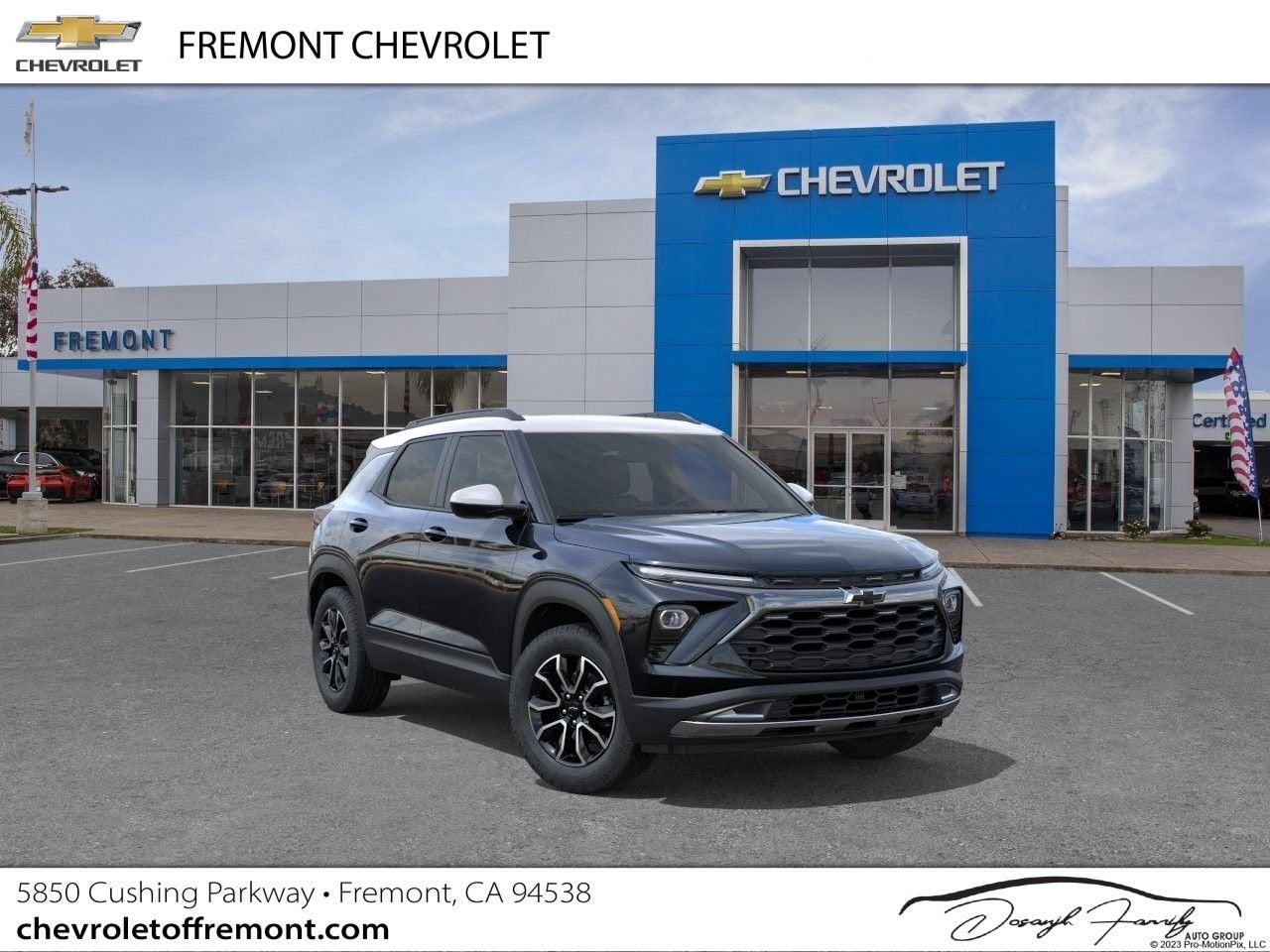 2026 Chevrolet Trailblazer ACTIV in Mosaic Black Metallic — front three-quarter view